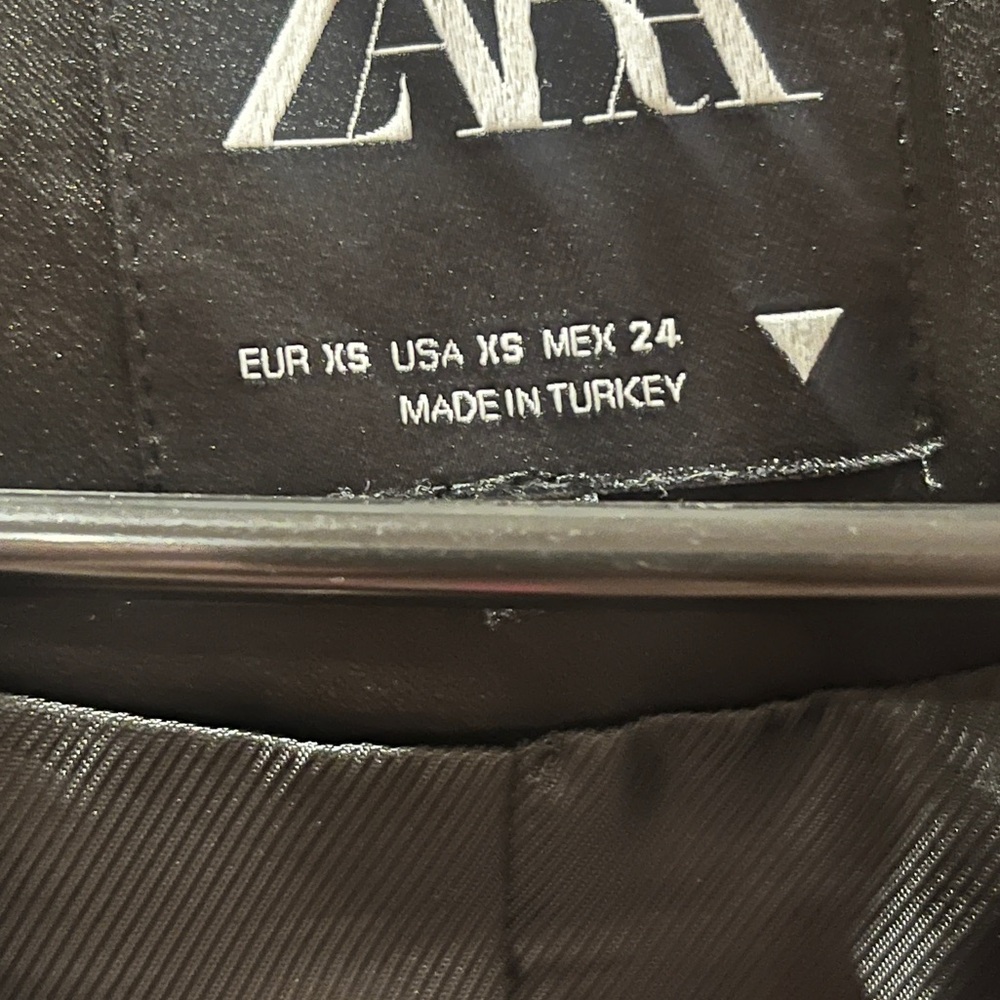 Zara Tailored Cropped Blazer Black Size XS - Picture 5 of 7